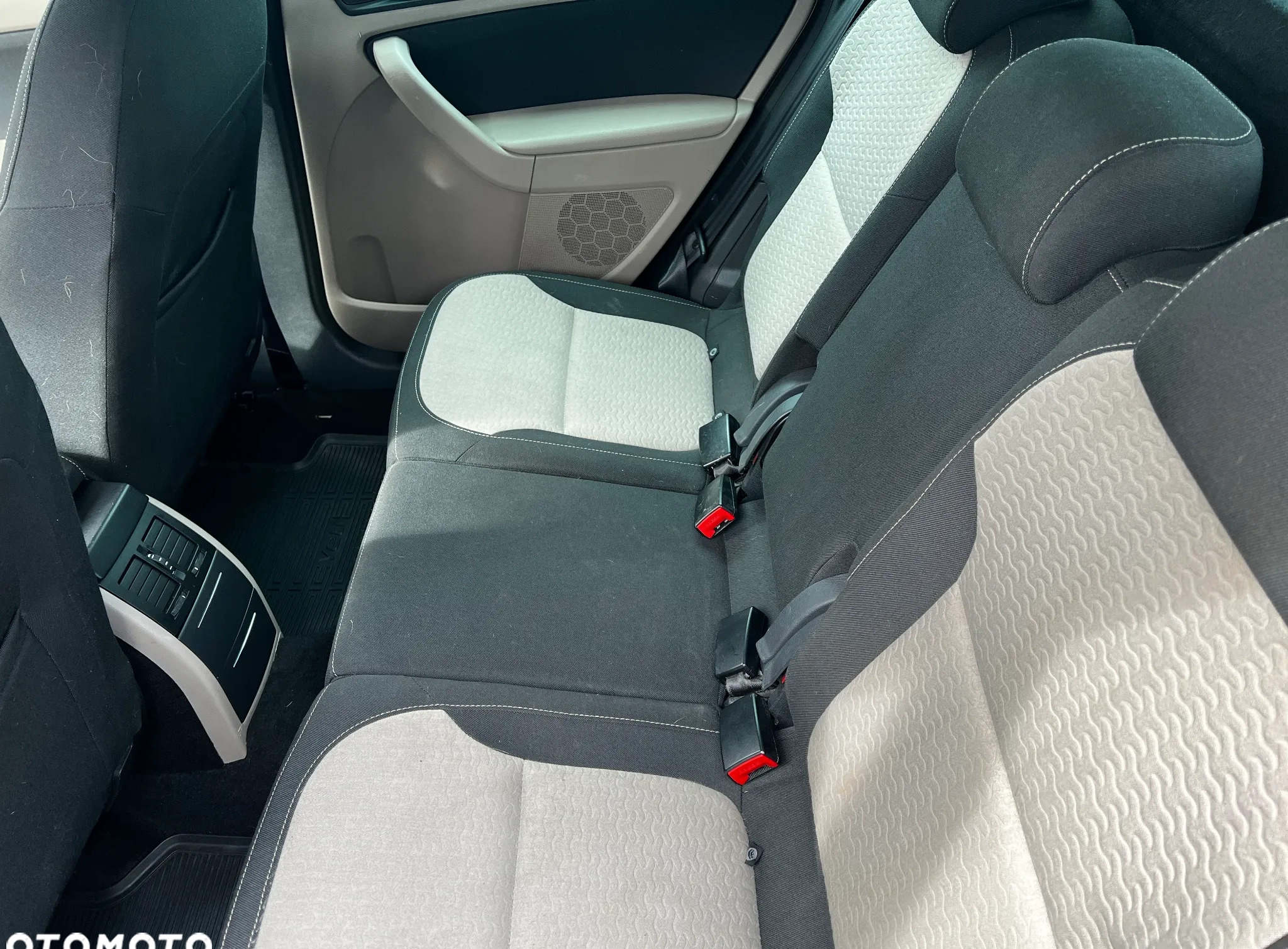 Skoda Yeti cena 27000 przebieg: 75000, rok produkcji 2009 z Kraków małe 67